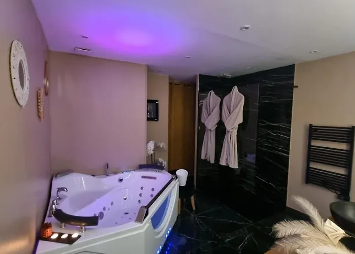 Nouveau - L'instant Passion - *